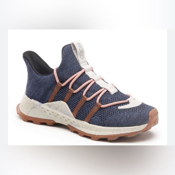 Holo Footwear Women's Artemis sapphire Trail Runner size 10 brand‎ new - Picture 1 of 1
